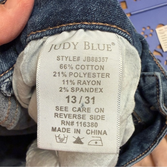 P23 - Judy Blue Straight Leg Jeans in Classic Blue - Picture 7 of 8